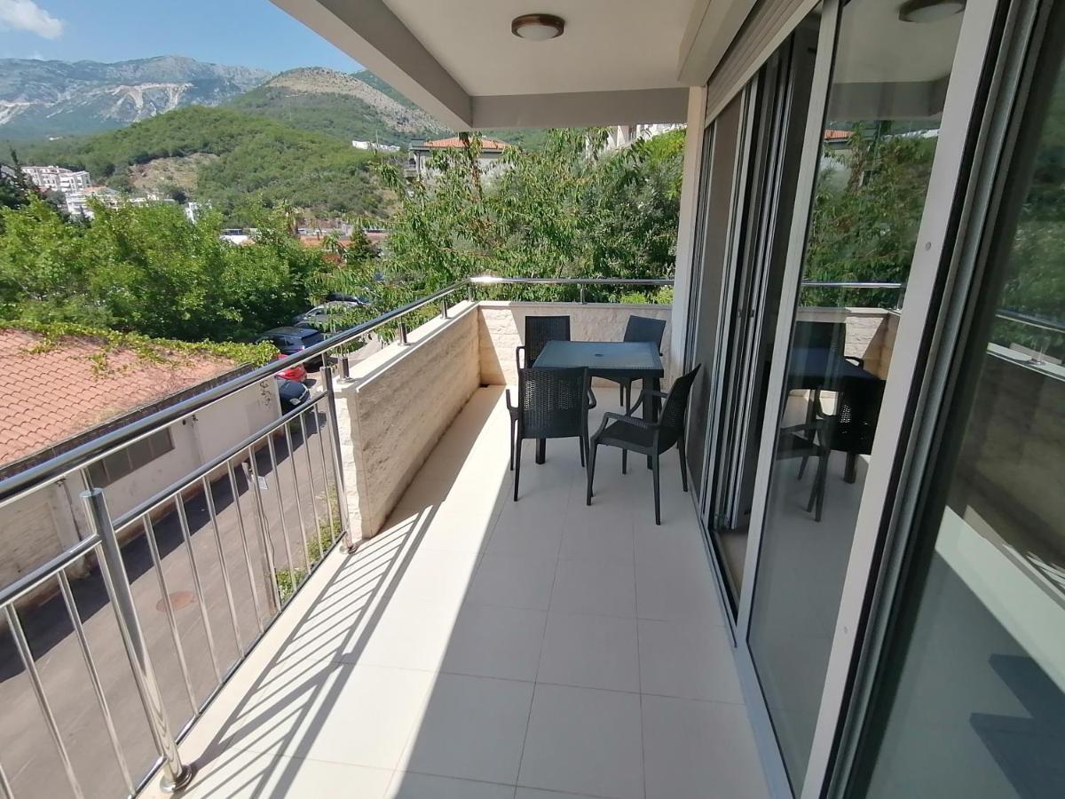 Apartman Sara Pržno エクステリア 写真